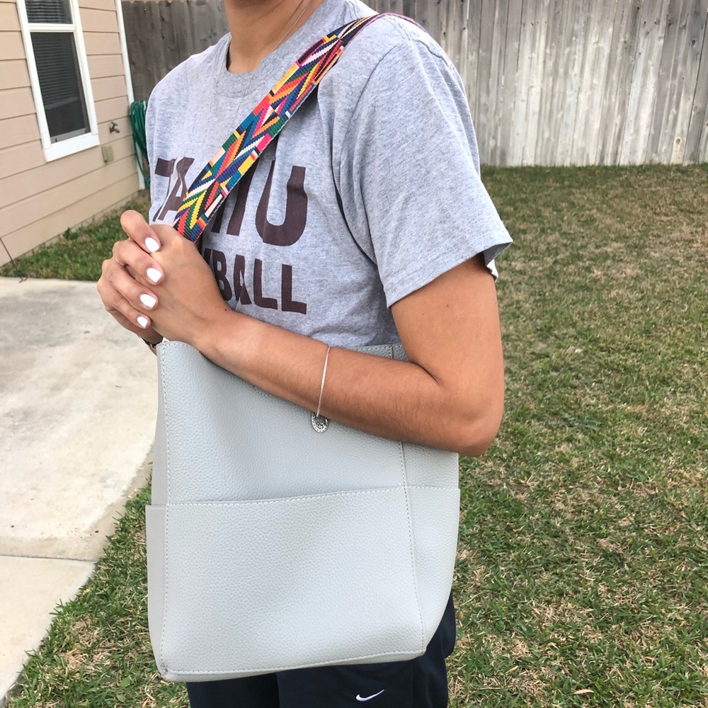 Bucket Bag - Picture 2 of 6